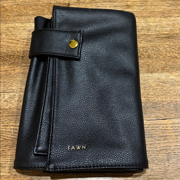 Fawn Design Black Diaper Bag Set with Accessories - Picture 15 of 16